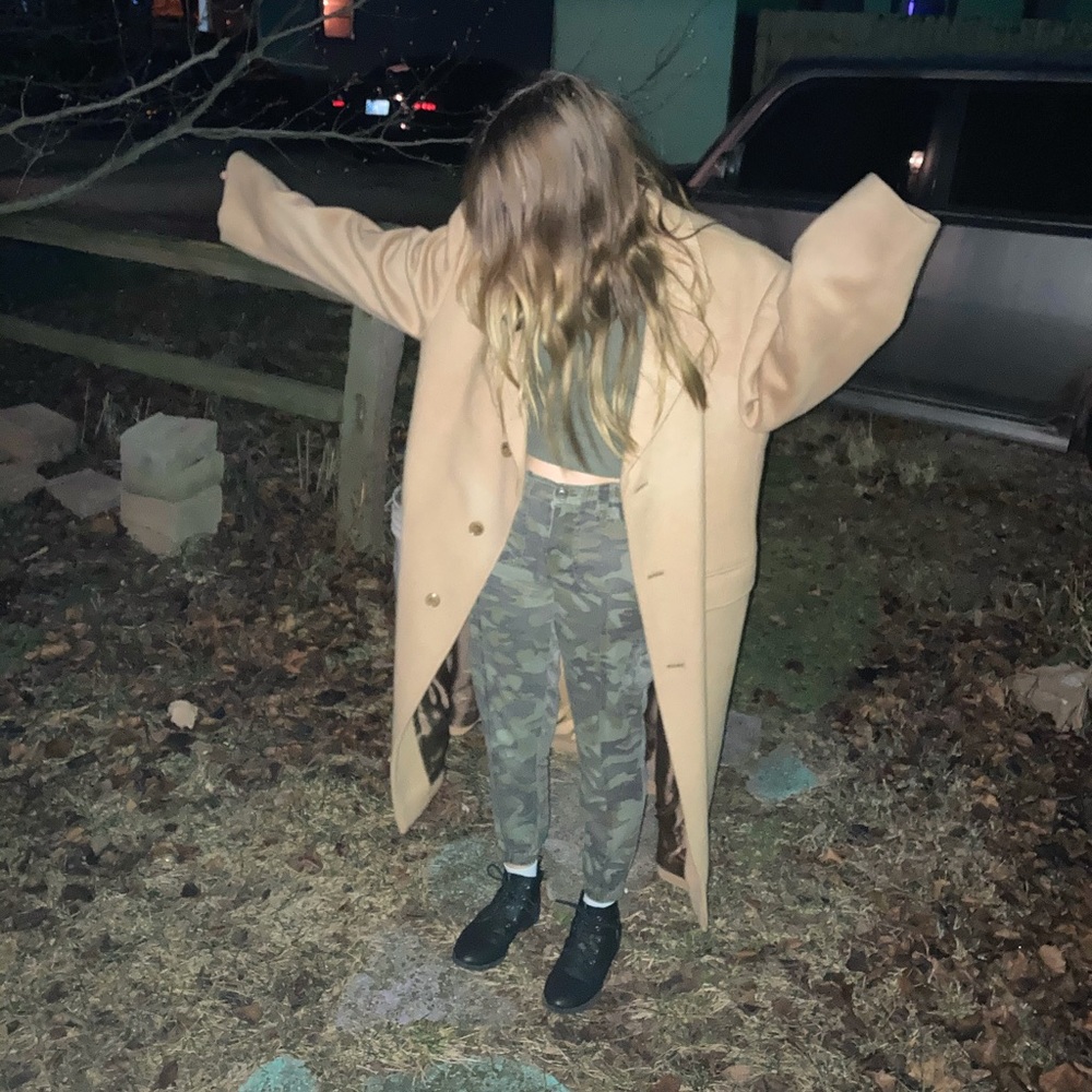 Meet your Posher, Breanna